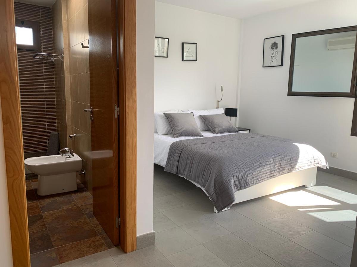 Modern Villa With Sea Views Costa Teguise Exterior foto